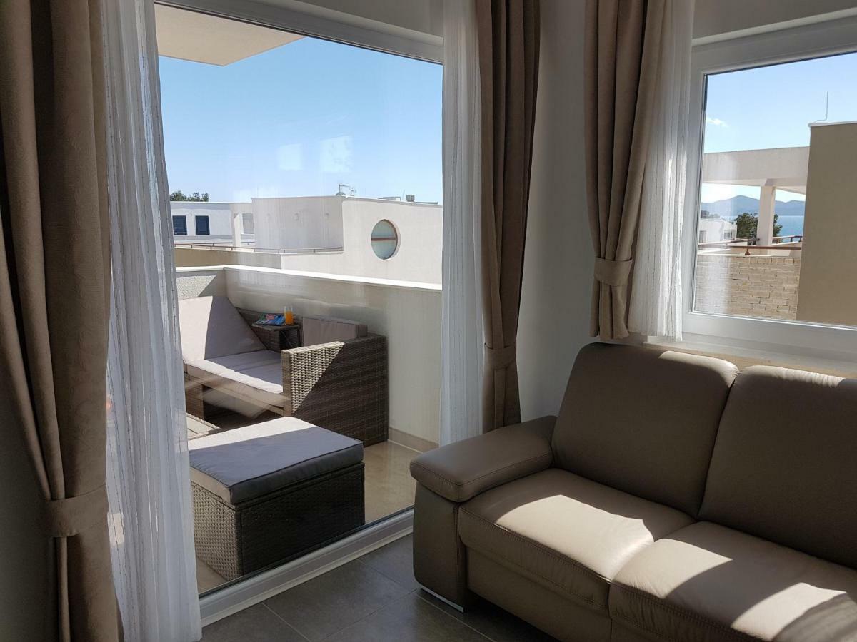 Apartment Aria Exclusive Petrcane Exterior photo